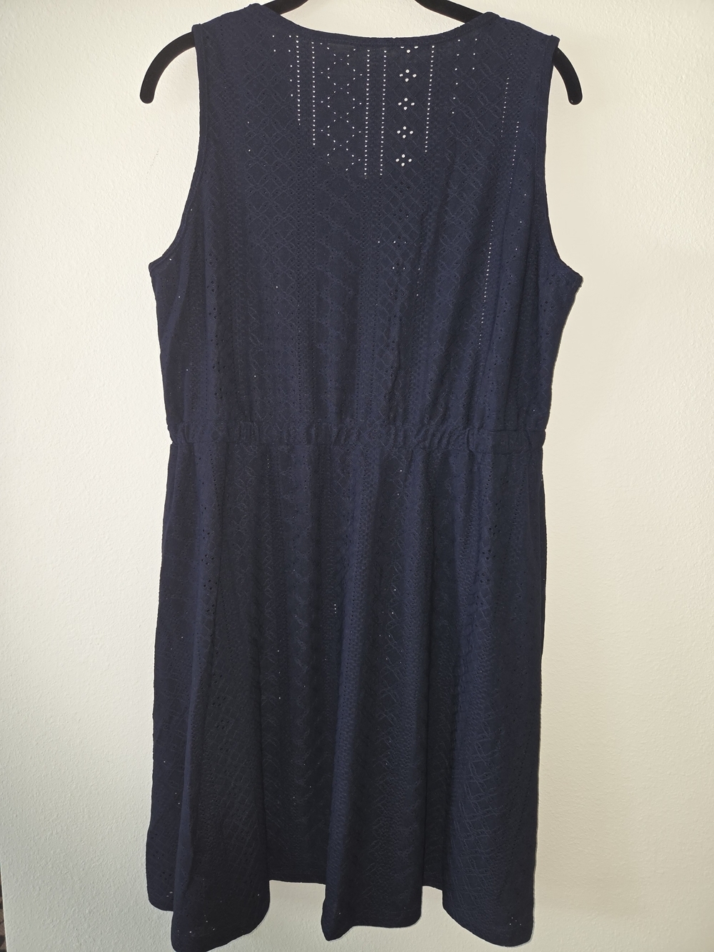 Cupshe Navy Sleeveless Button-Front Midi Dress - Picture 6 of 8
